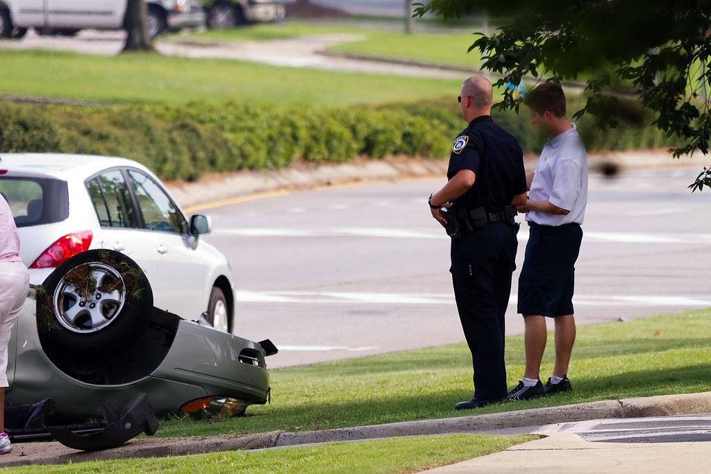 abogados de accidentes de carro near me Hartford, Connecticut, 06143
